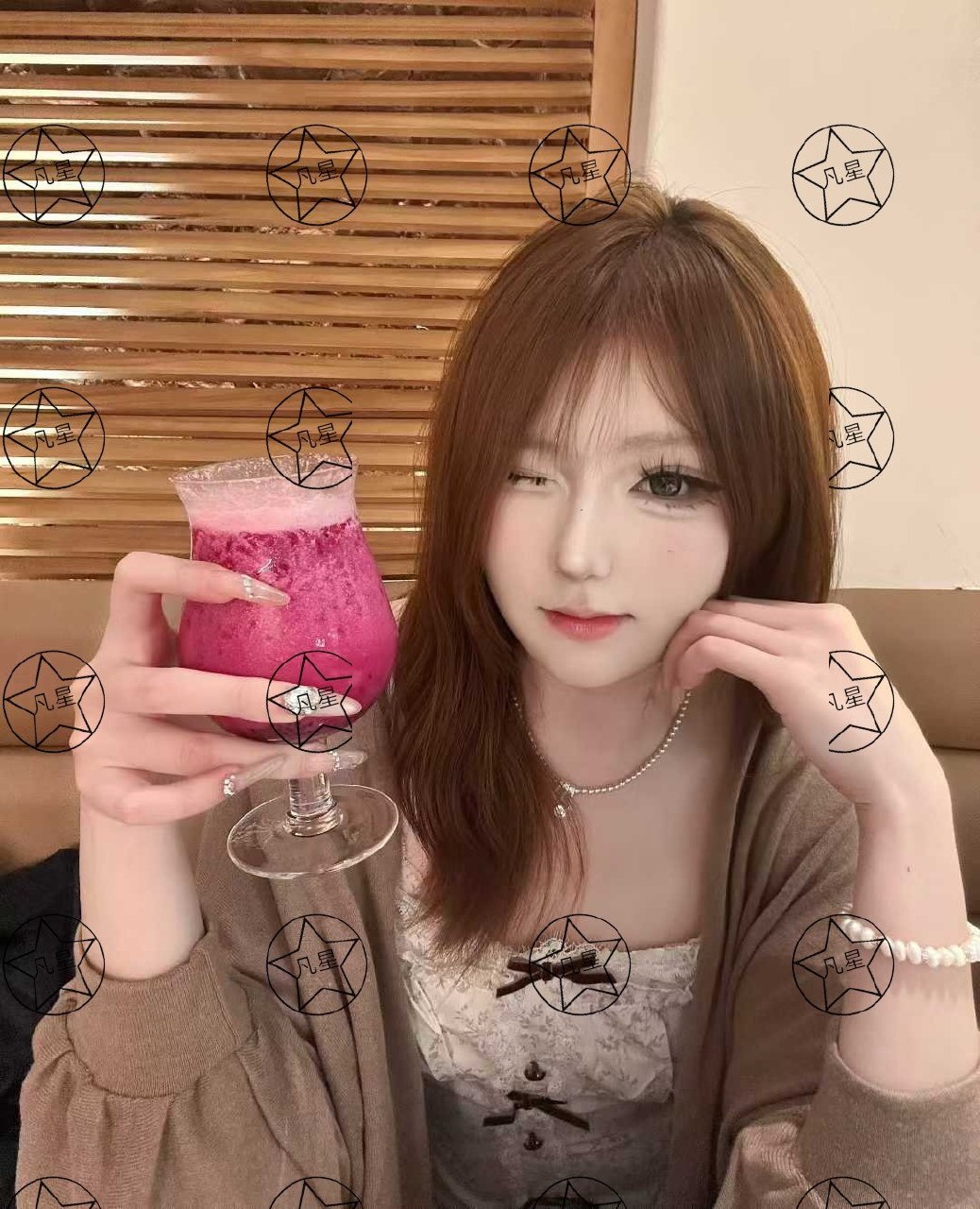 凡星
