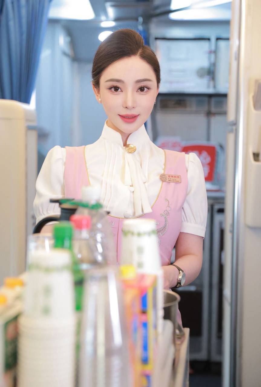 夏美 空姐