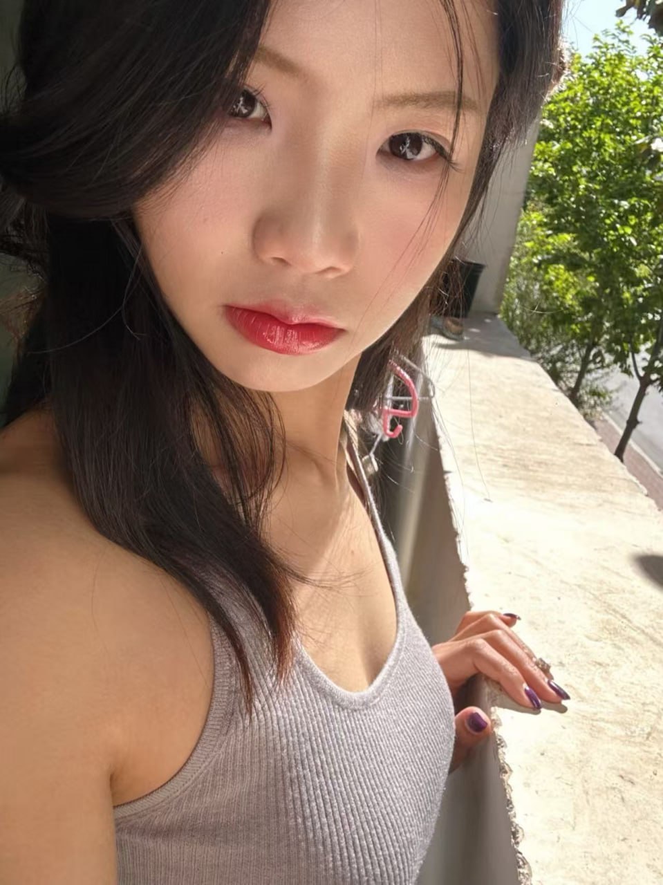 W18