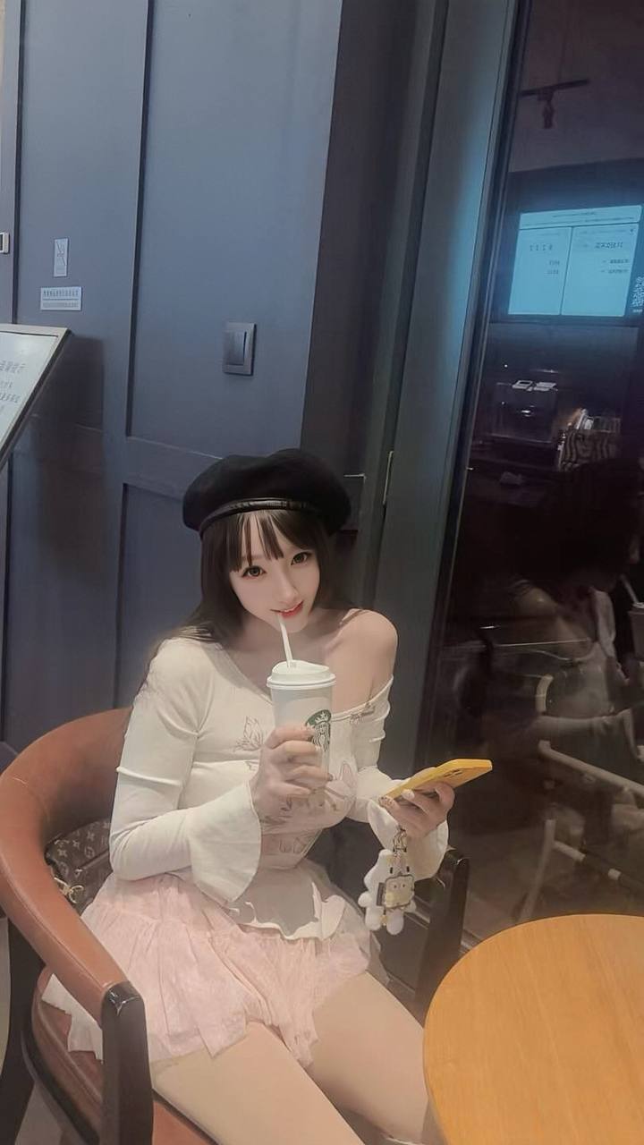 李白白