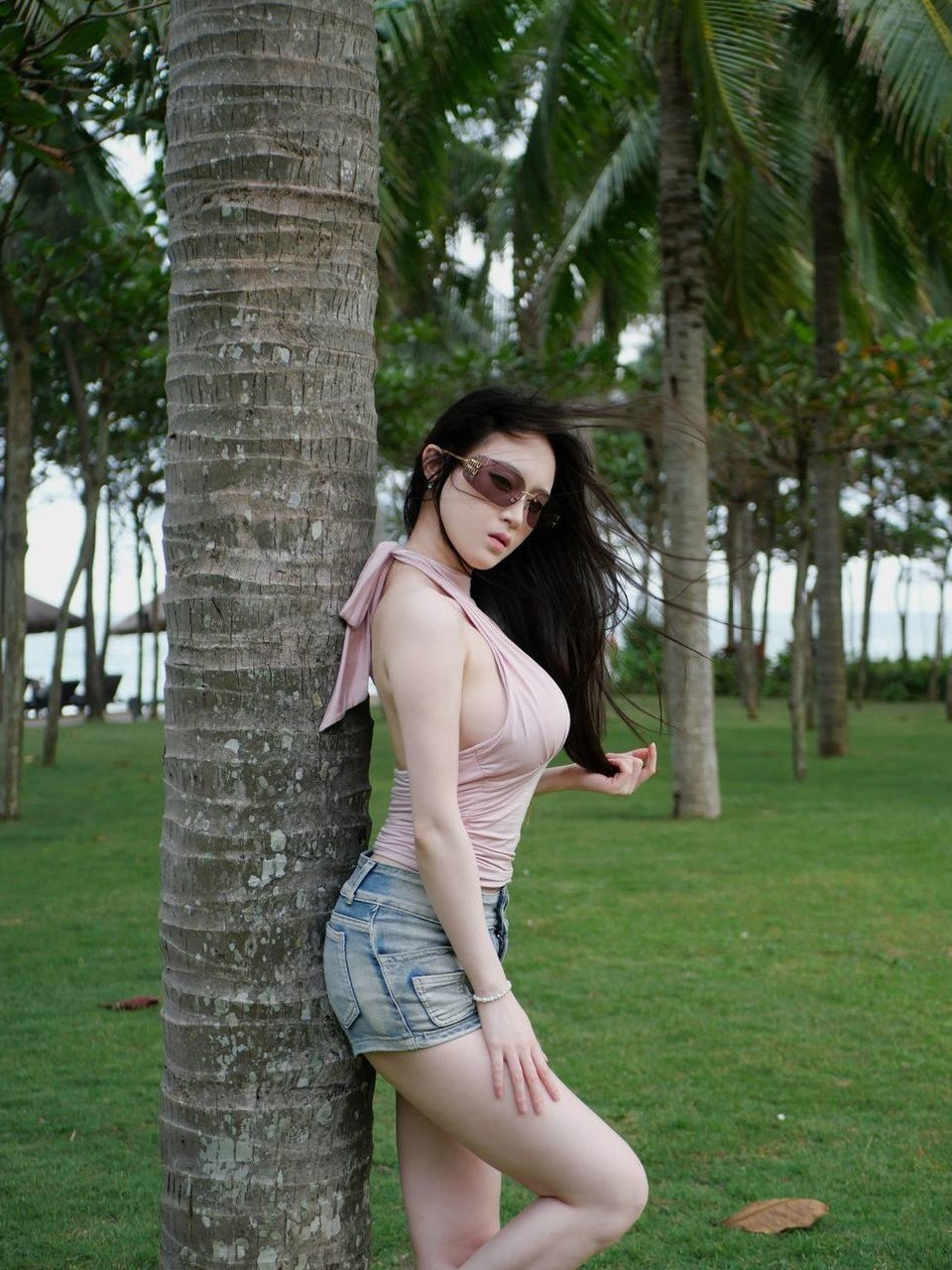 E022