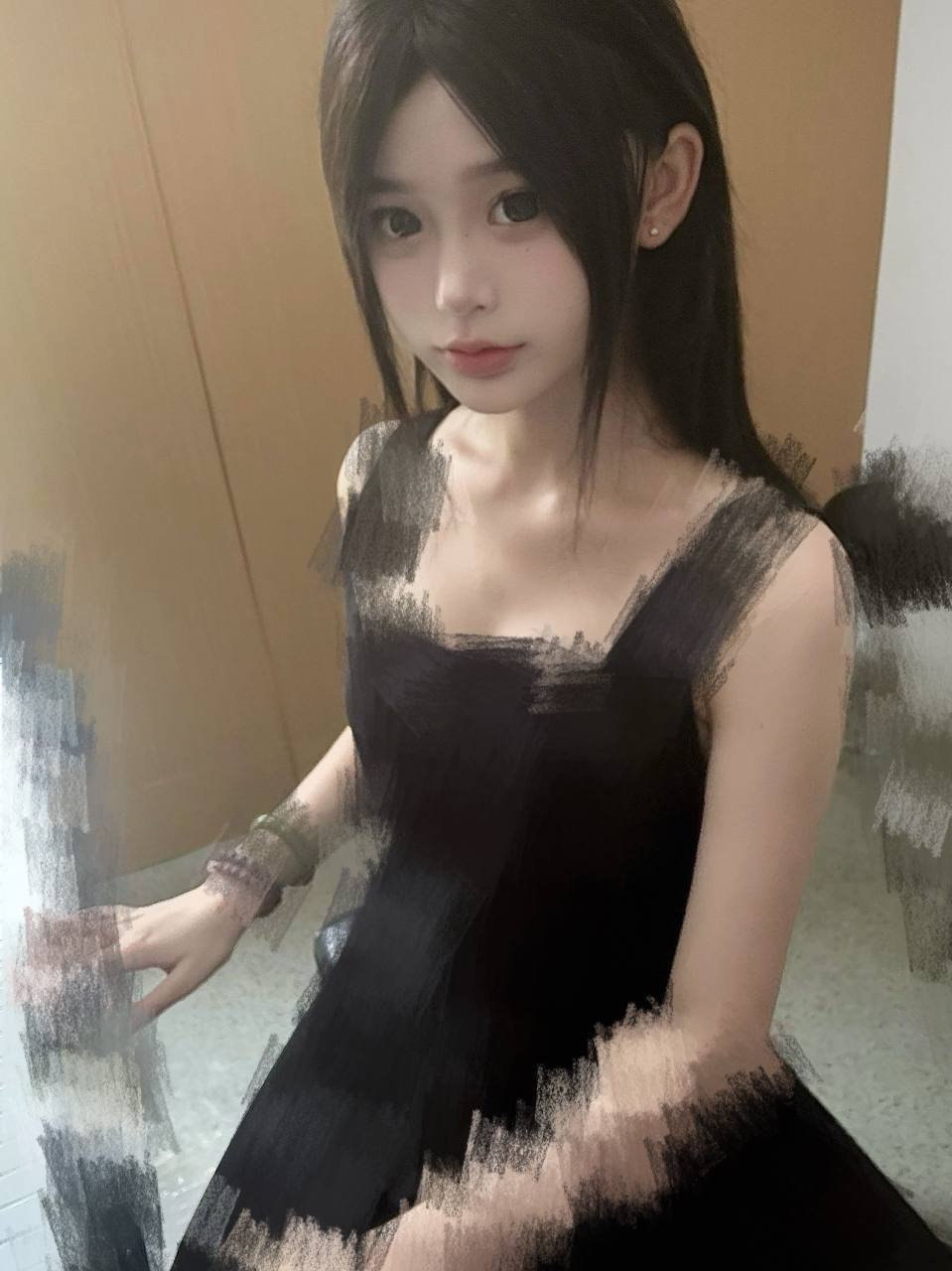 丽丽 (天然白虎三点粉)