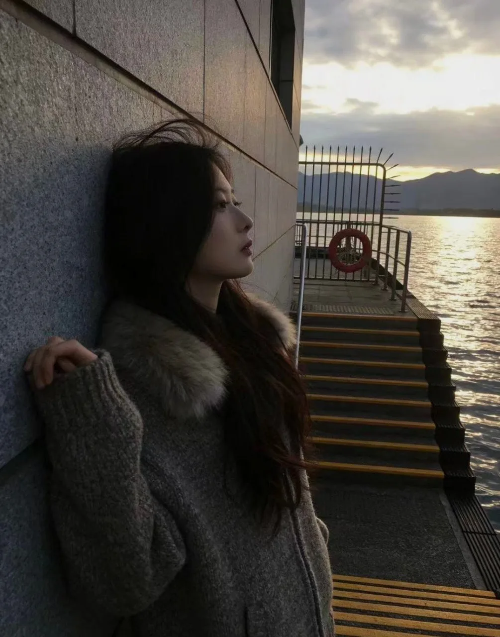 验证视频封面