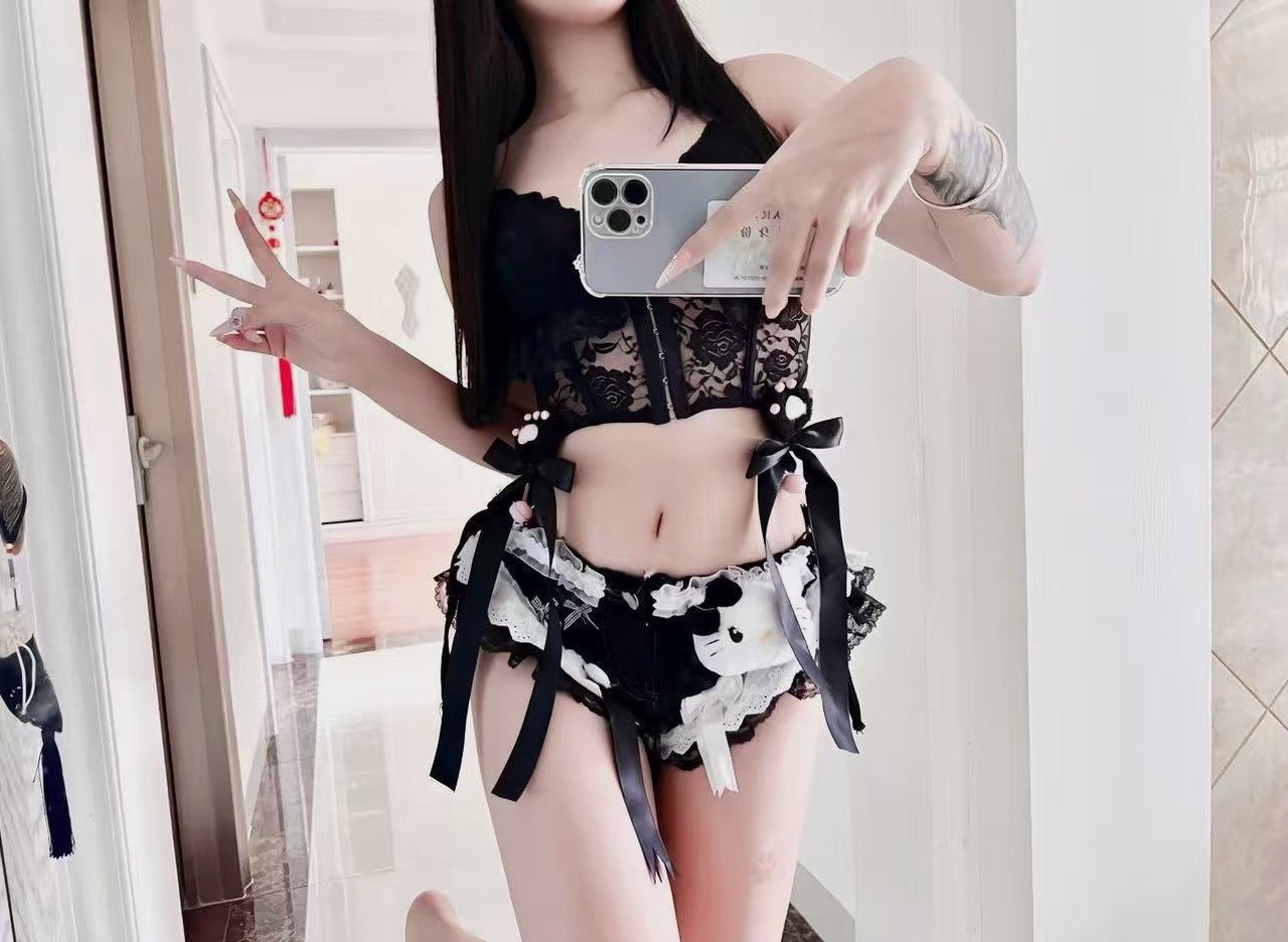 小晴 w少小美