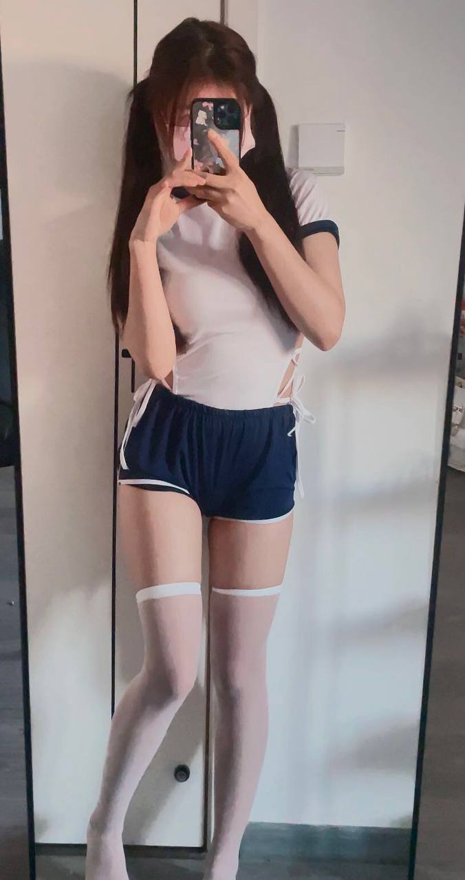 B003