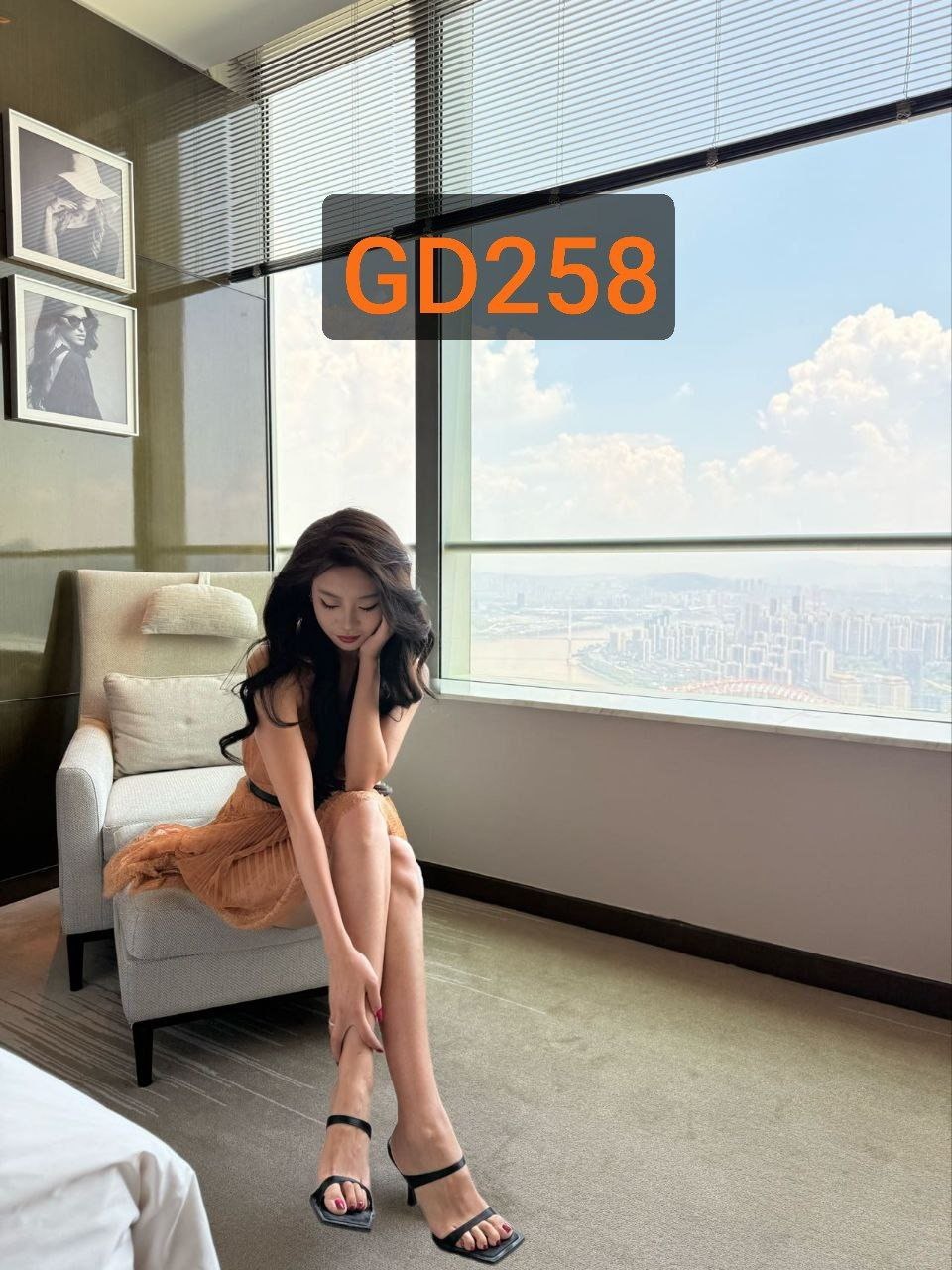 GD258 老师 御姐 熟女 反差 性瘾 风骚 SM 身材好 气质好