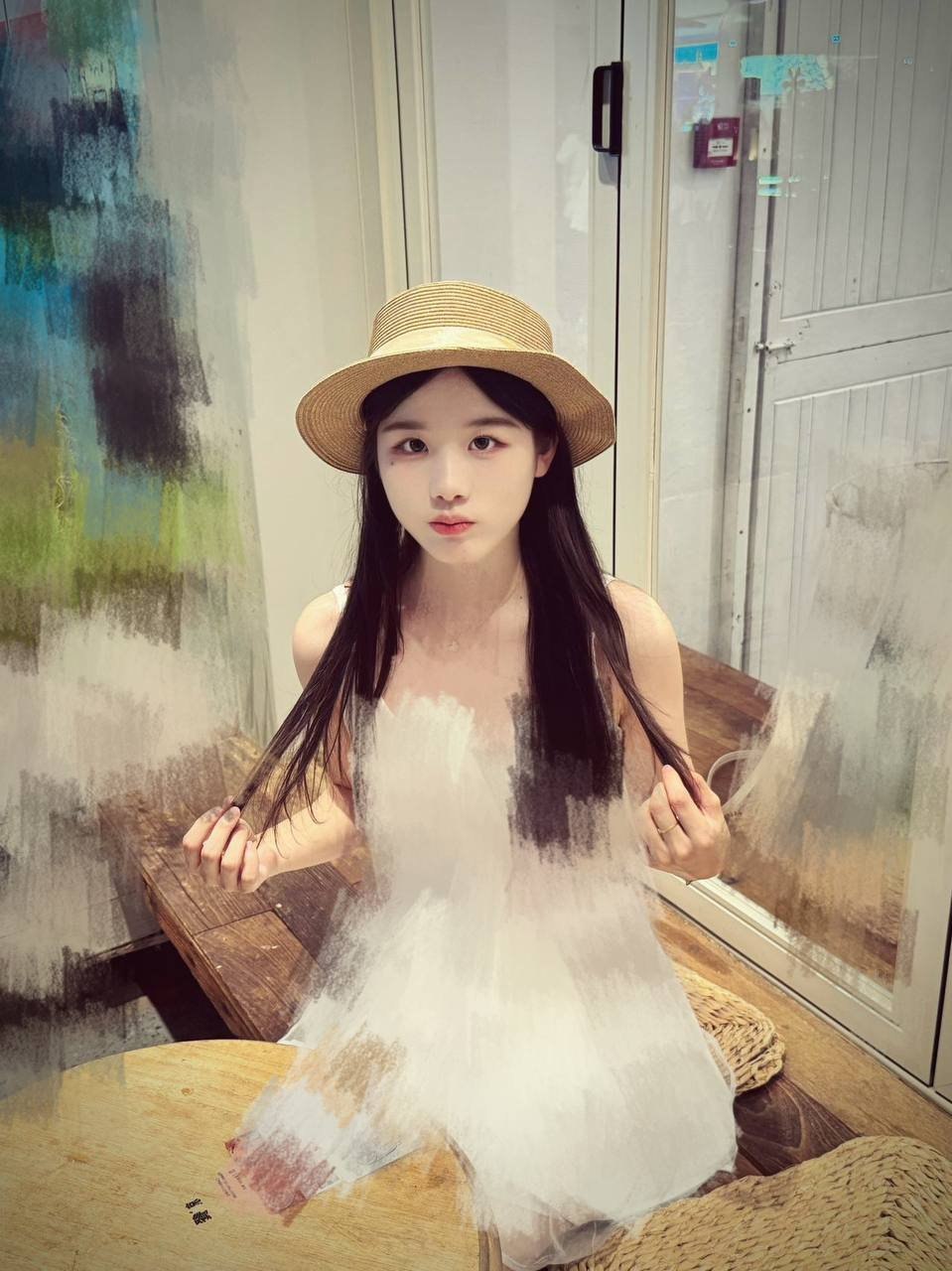 小D