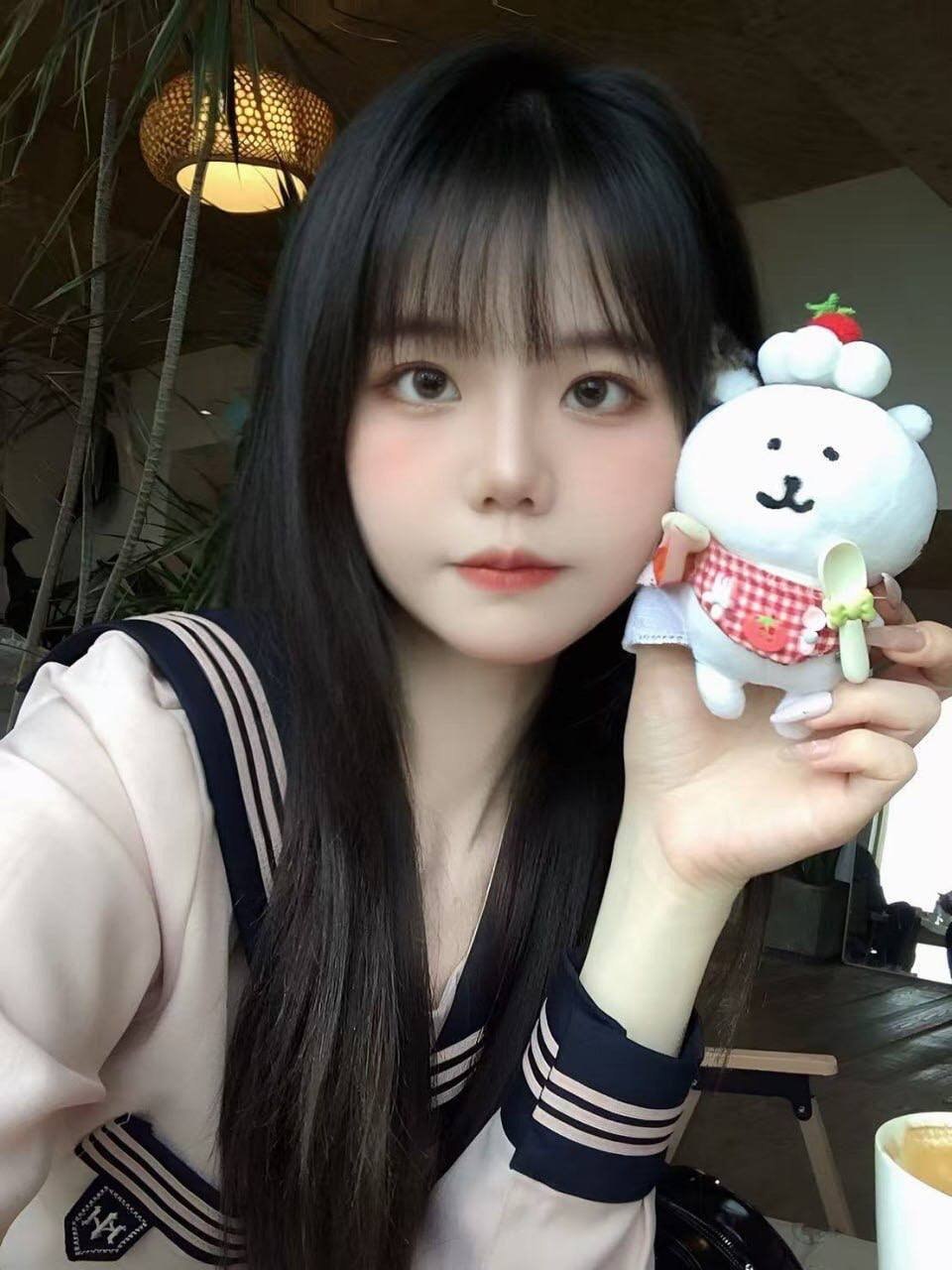 茜茜