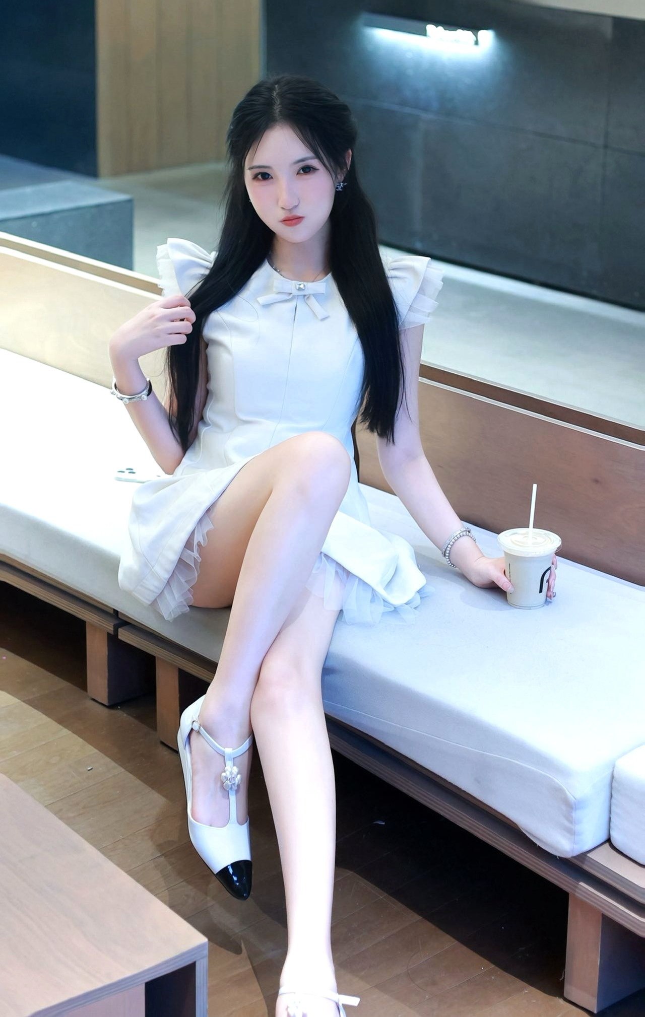 莹莹