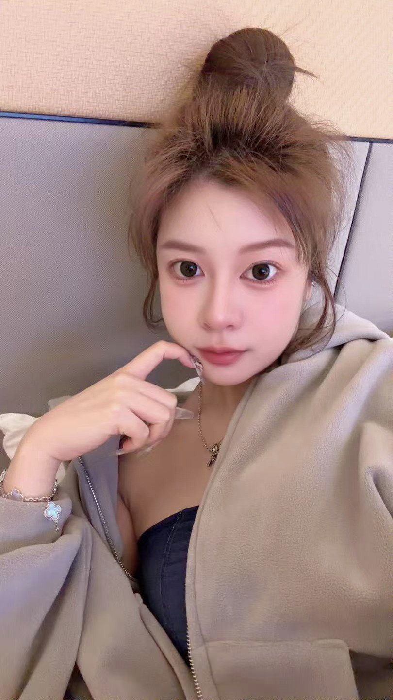 小u