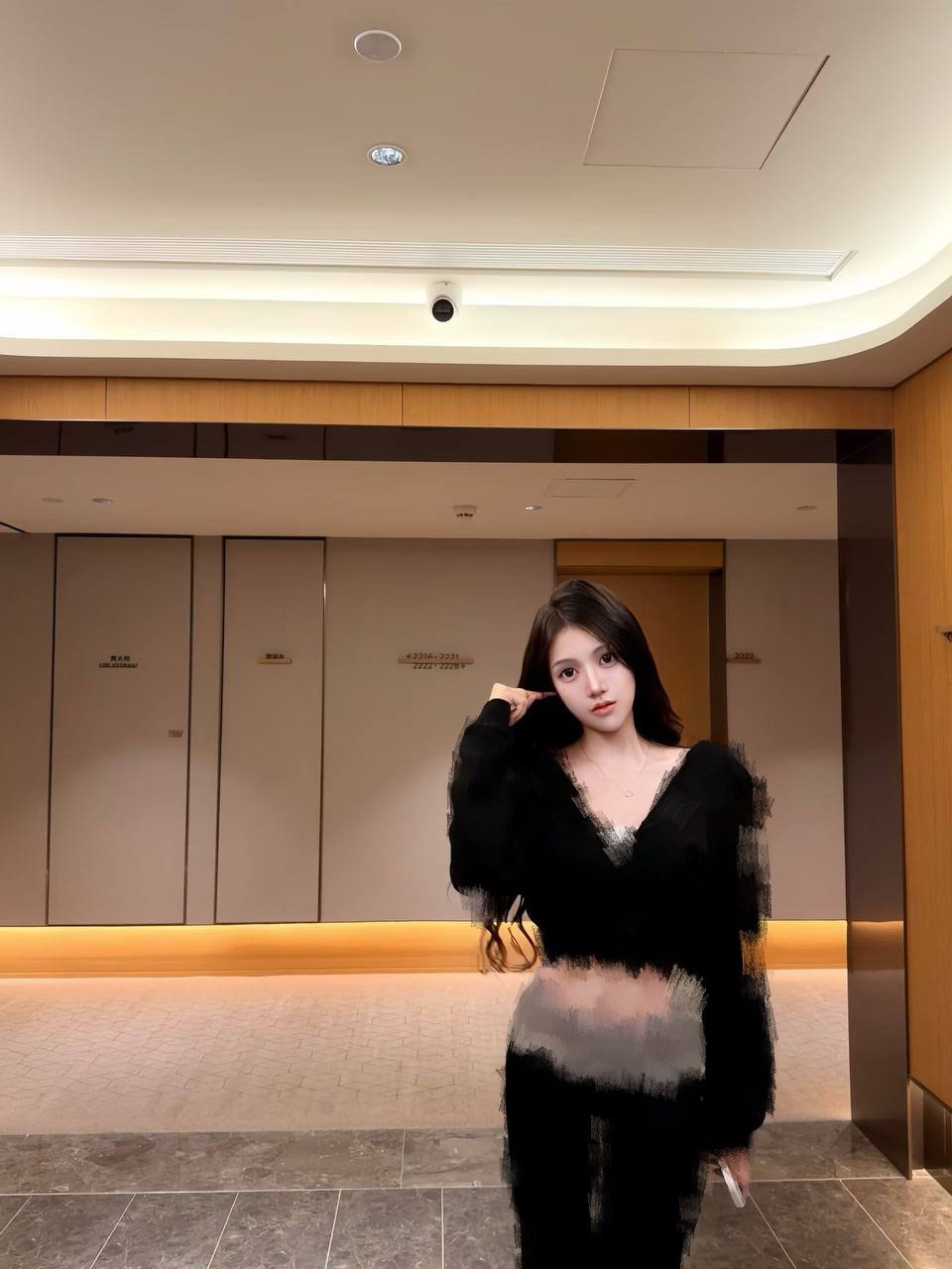 莹莹