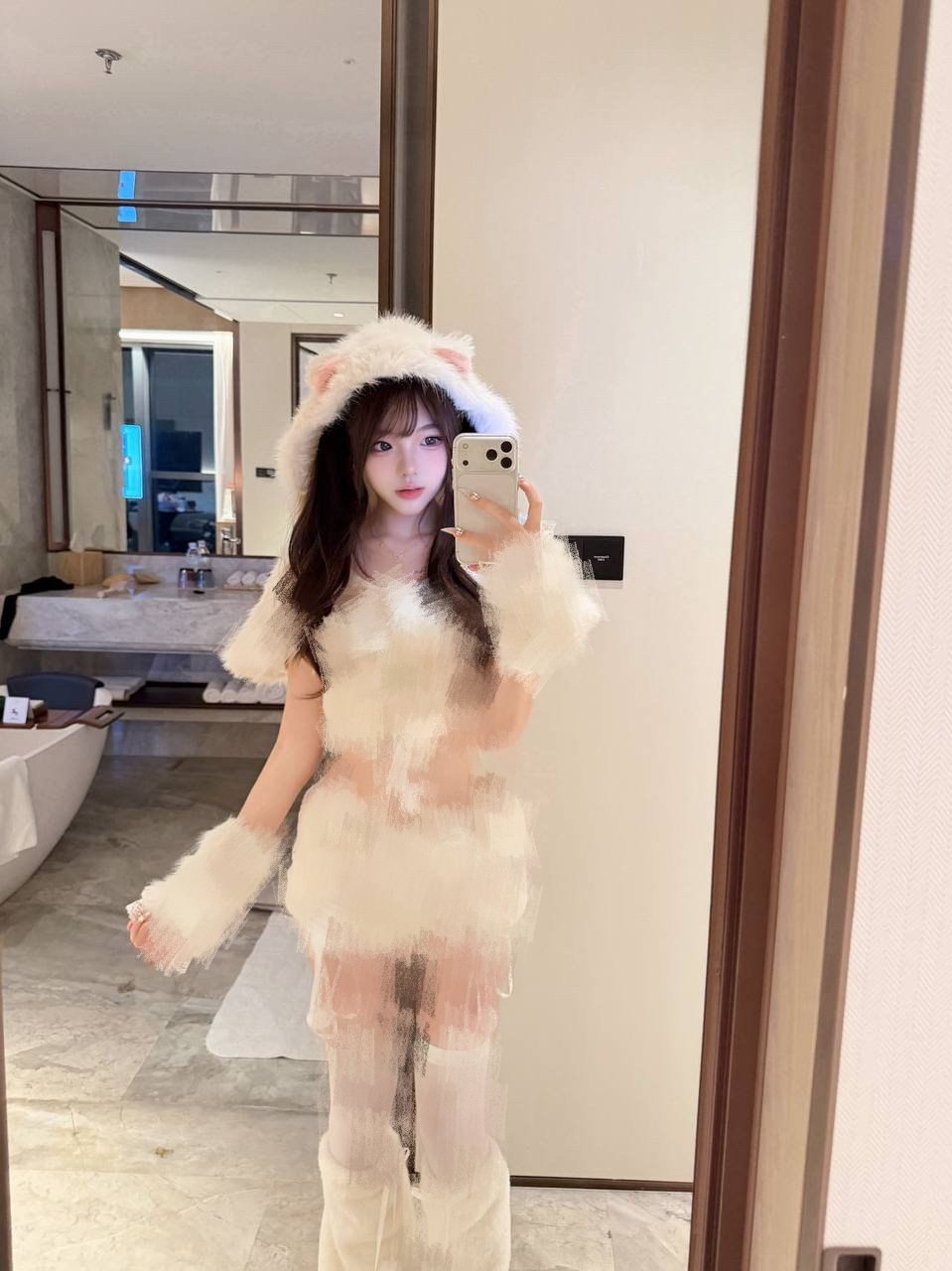 yy