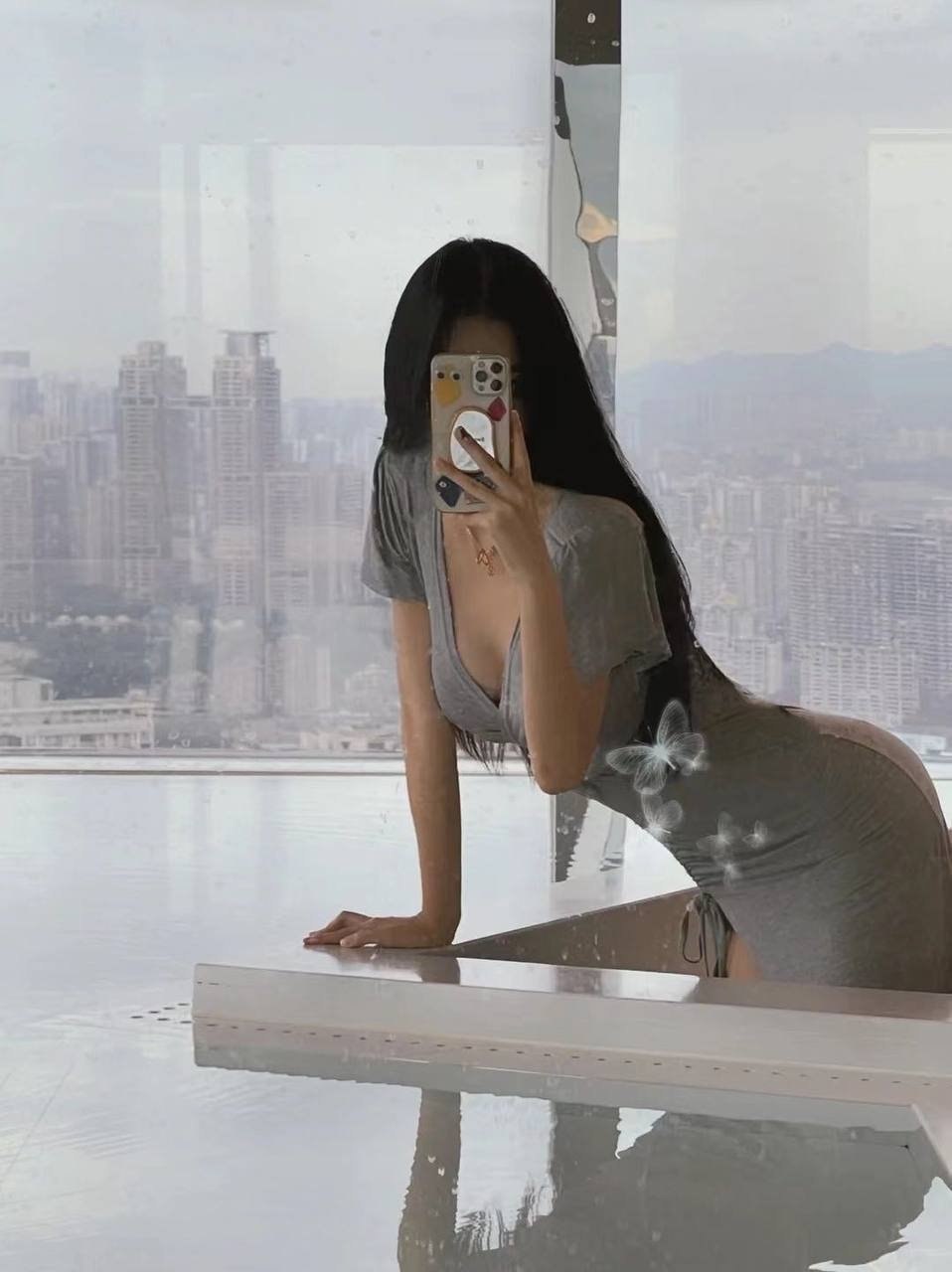 微微