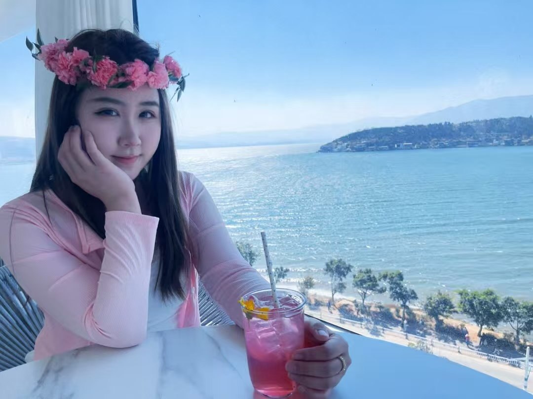 小烁