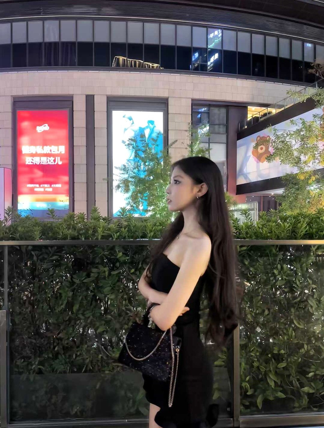 YC081