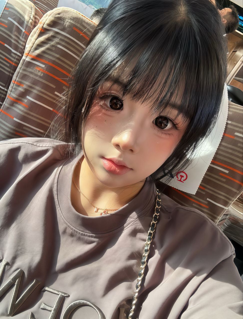 月月