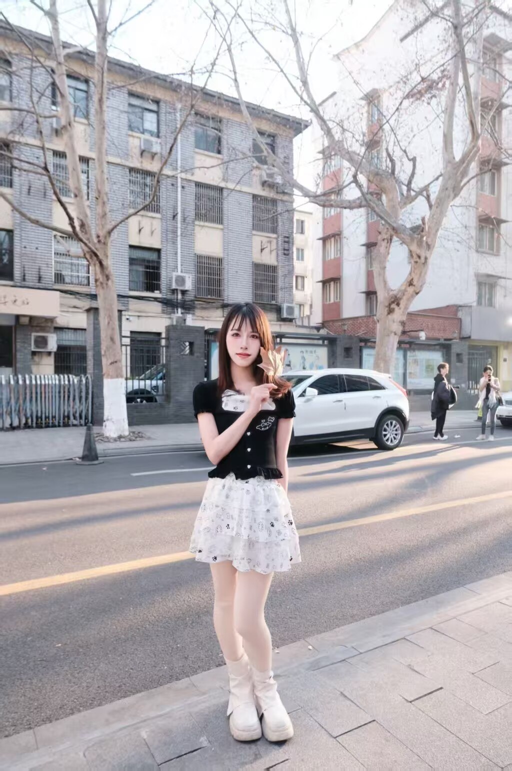 婷婷
