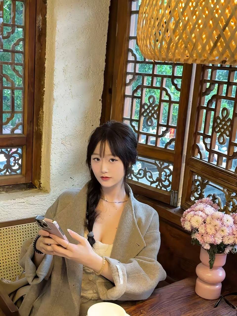 彤彤