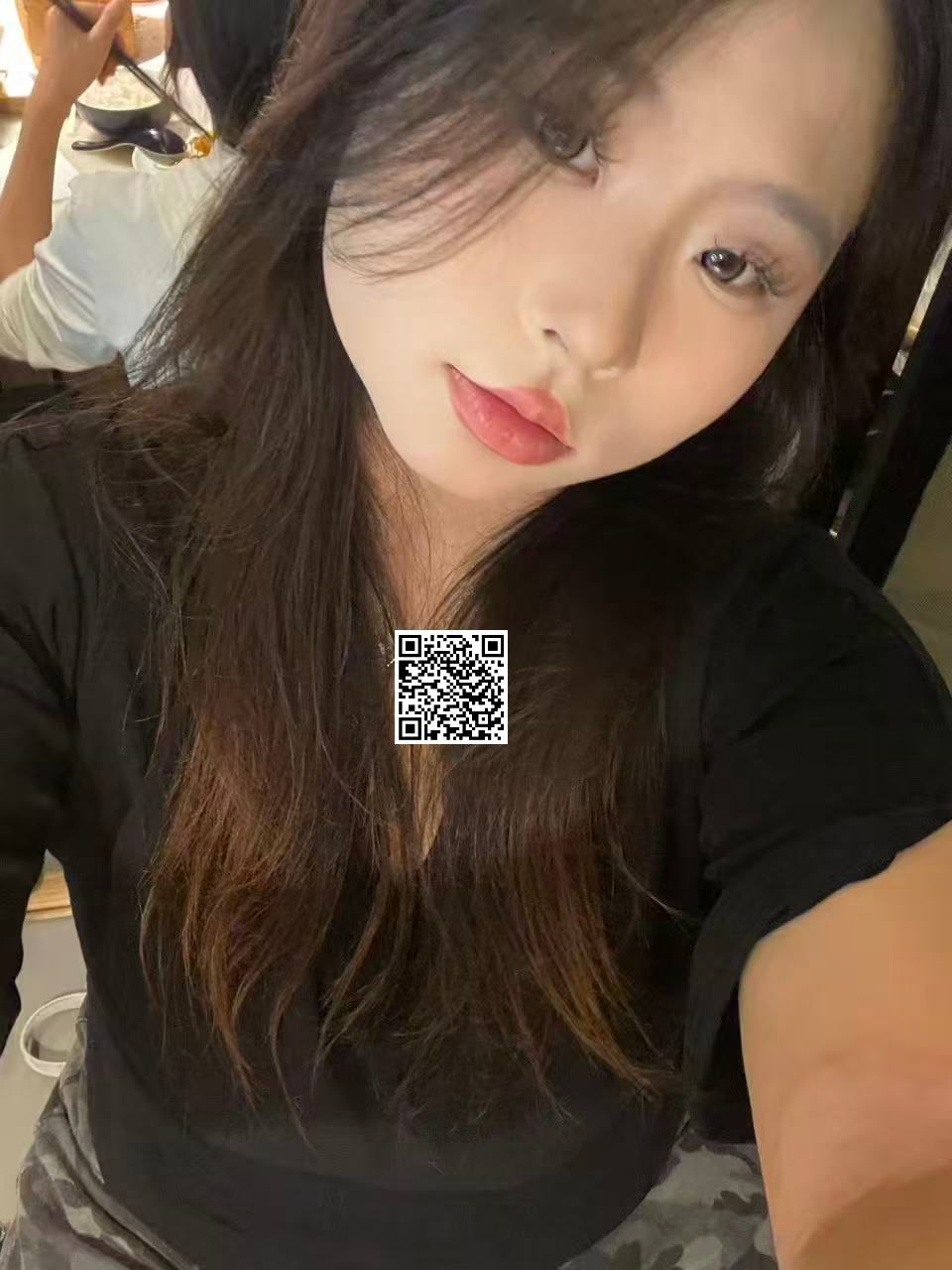 菲尼斯W2