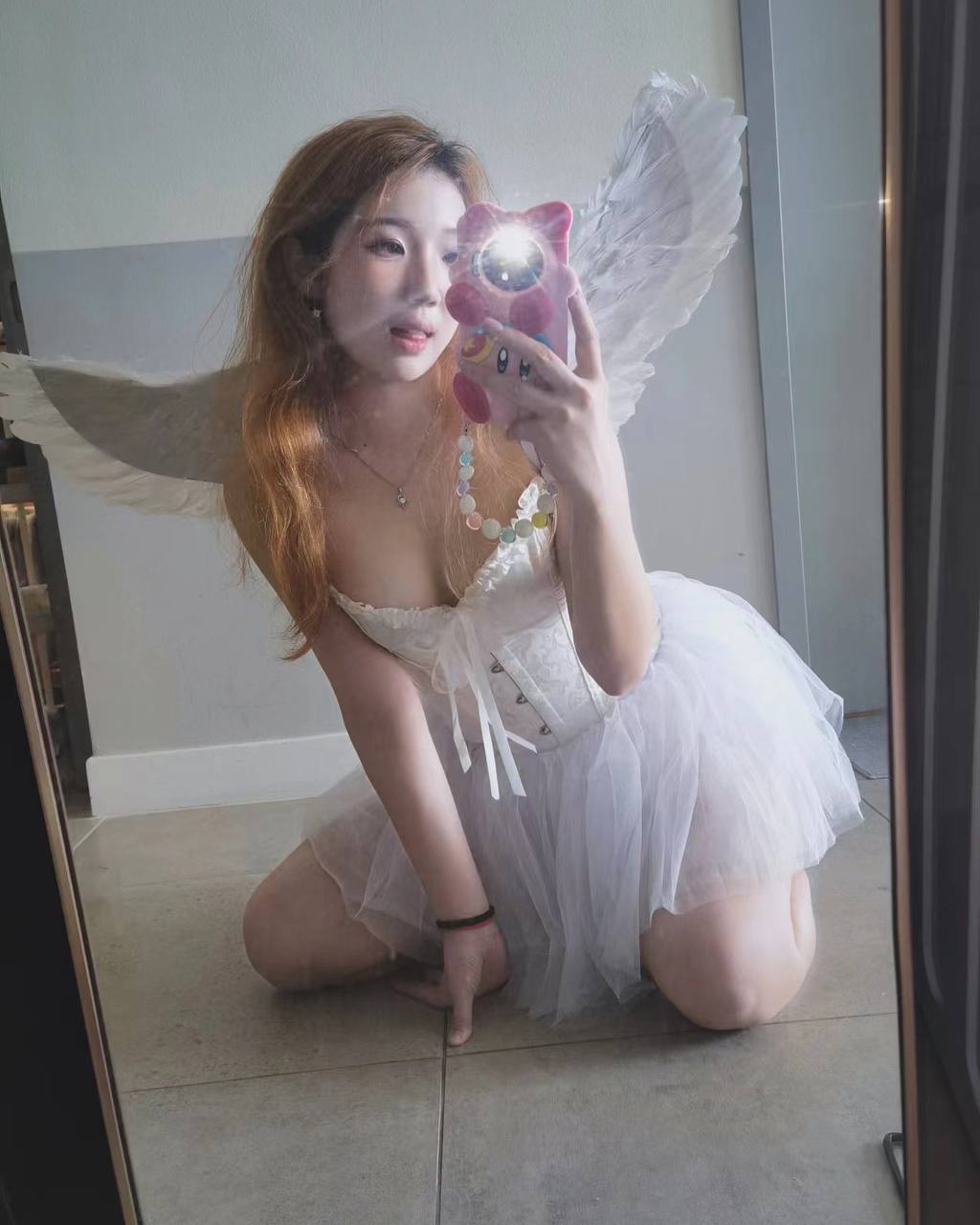 Bella