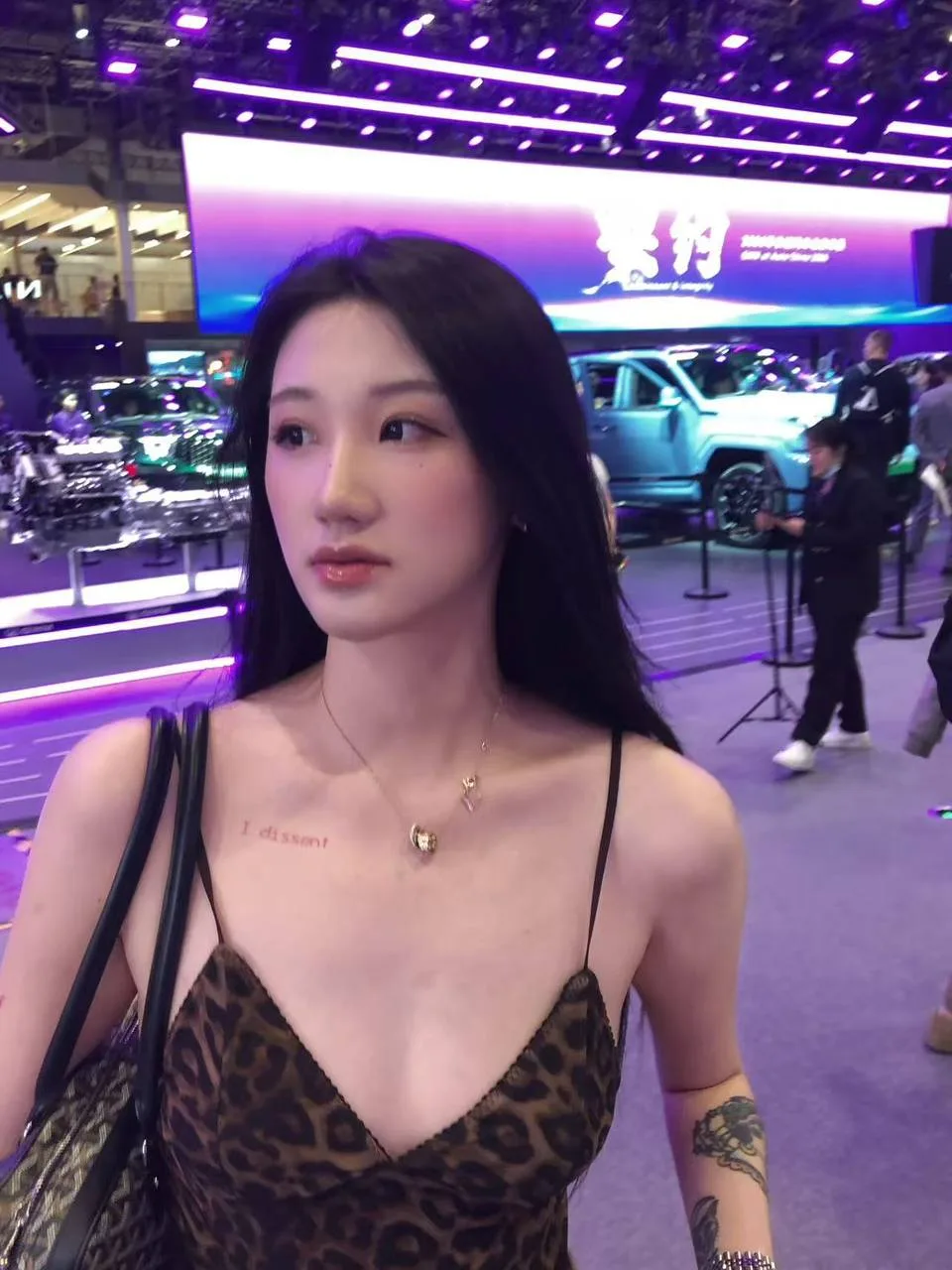 验证视频封面