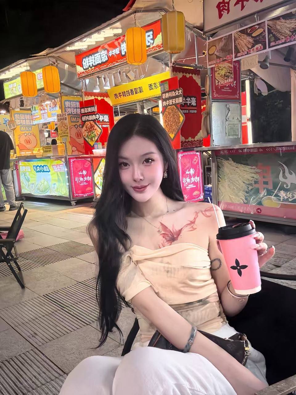 A18