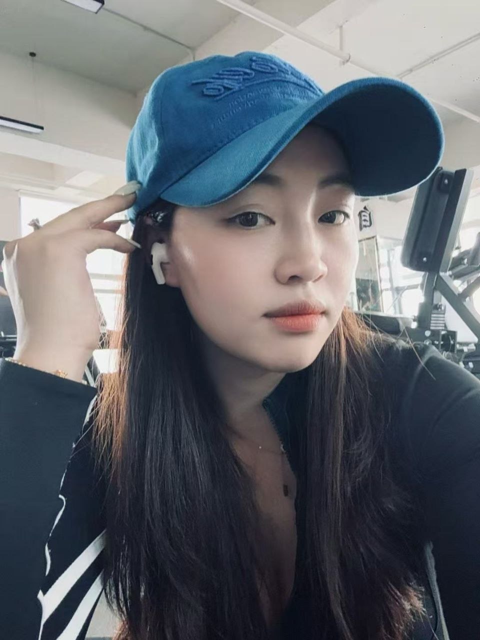 飞飞
