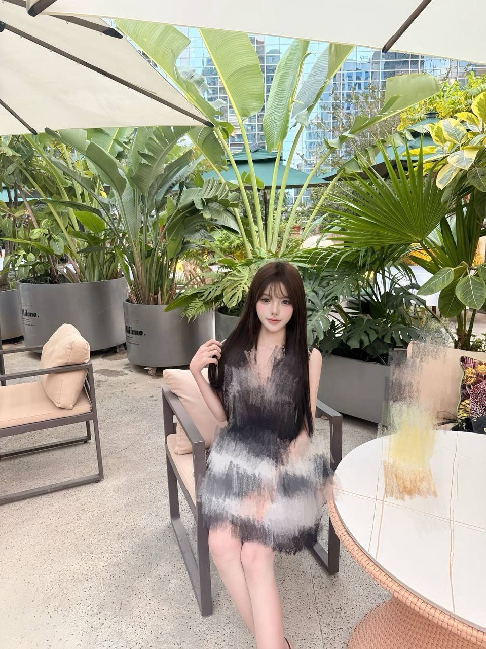 小u