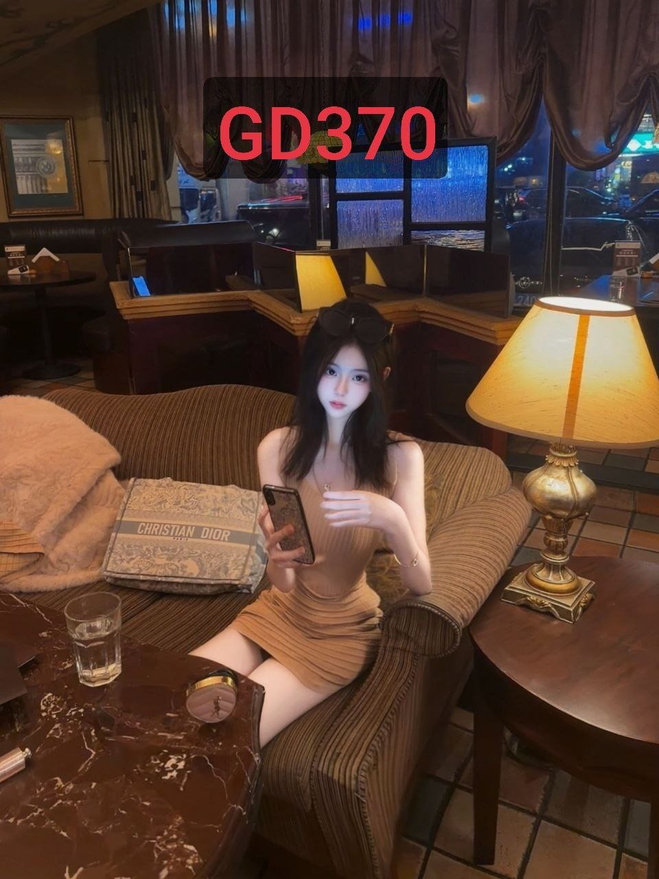 GD370 网红脸 三点粉 冷白皮 乖巧 懂事 大长腿 白幼瘦