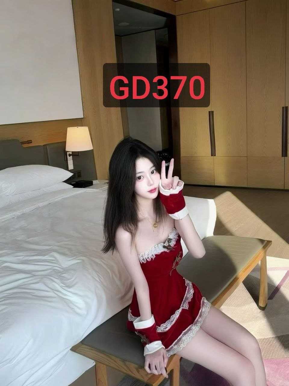 GD370 网红脸 三点粉 冷白皮 乖巧 懂事 大长腿 白幼瘦