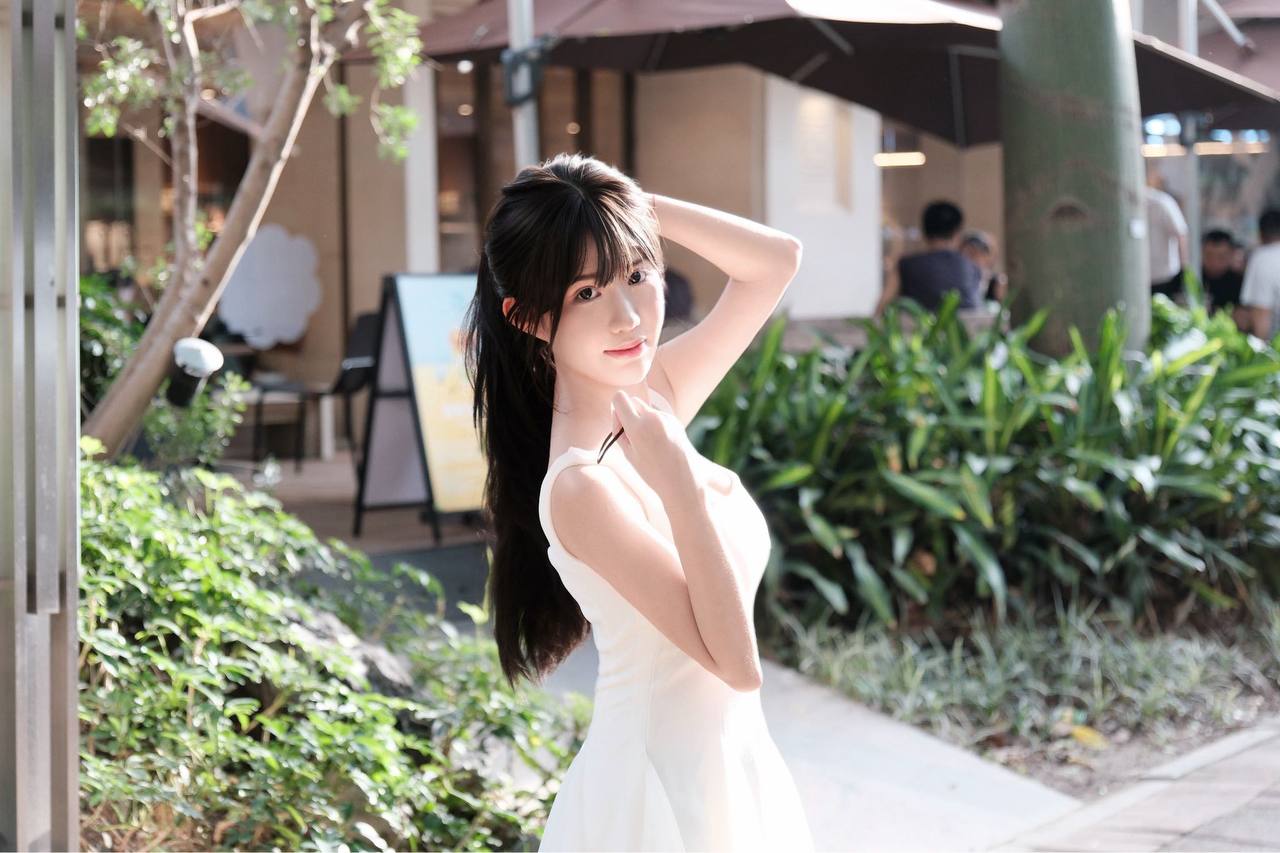 秋秋 w少小美