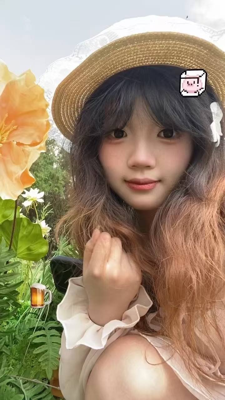 小彤