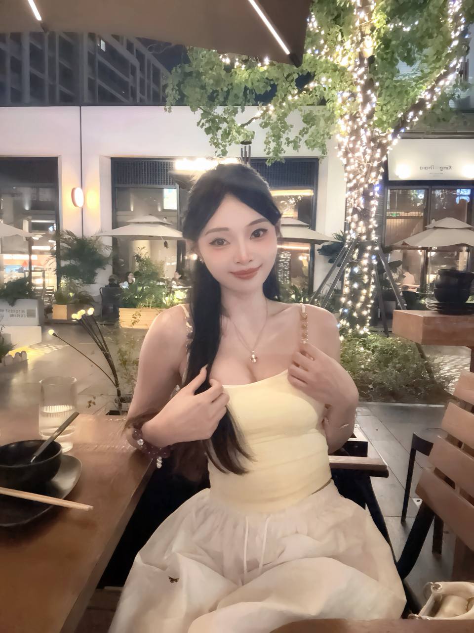 千懿w少小美