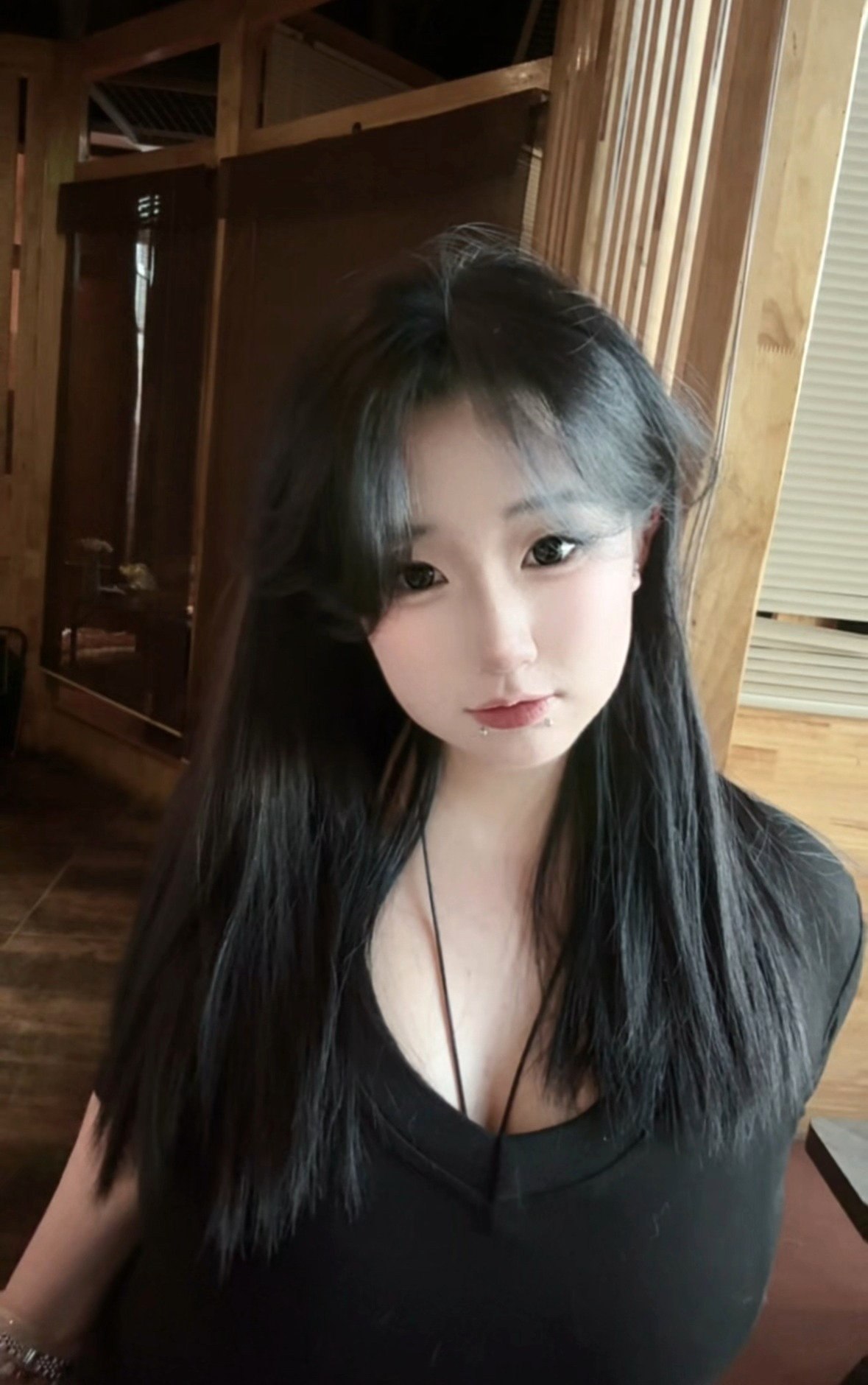 a123456053