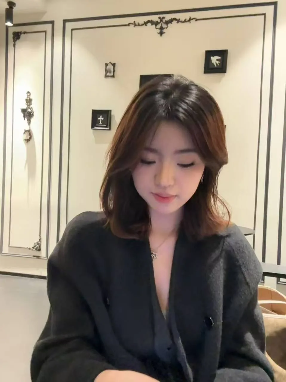 验证视频封面