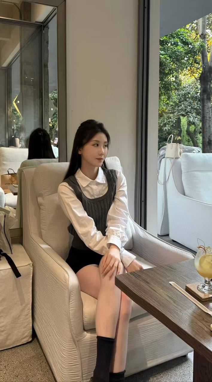 妍妍