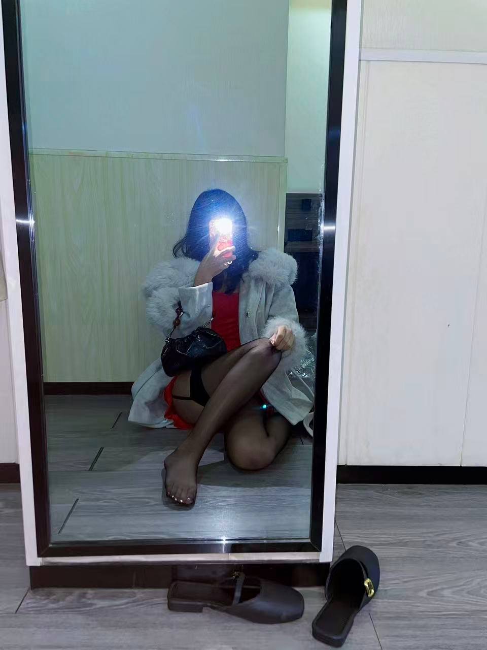 伴友 R81