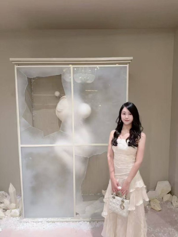 莲 财