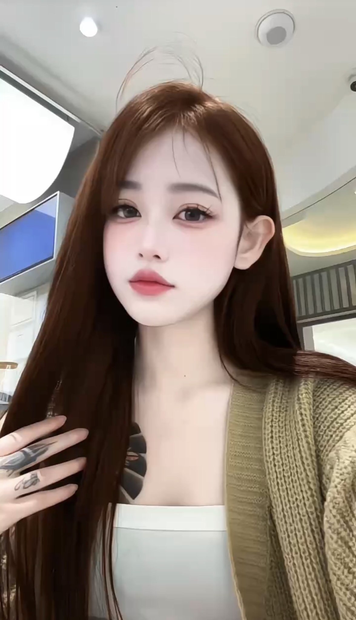 翘翘