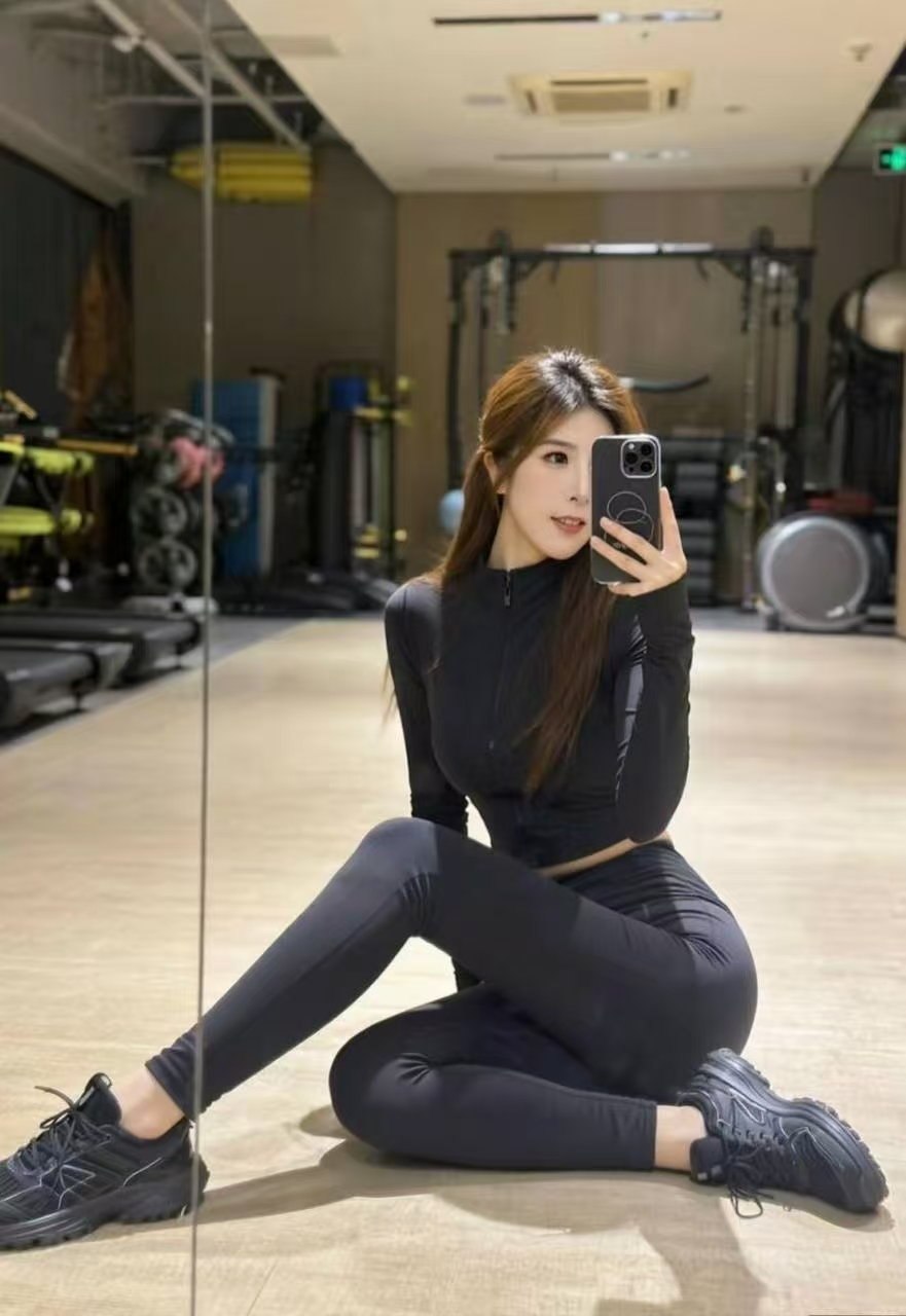 李李