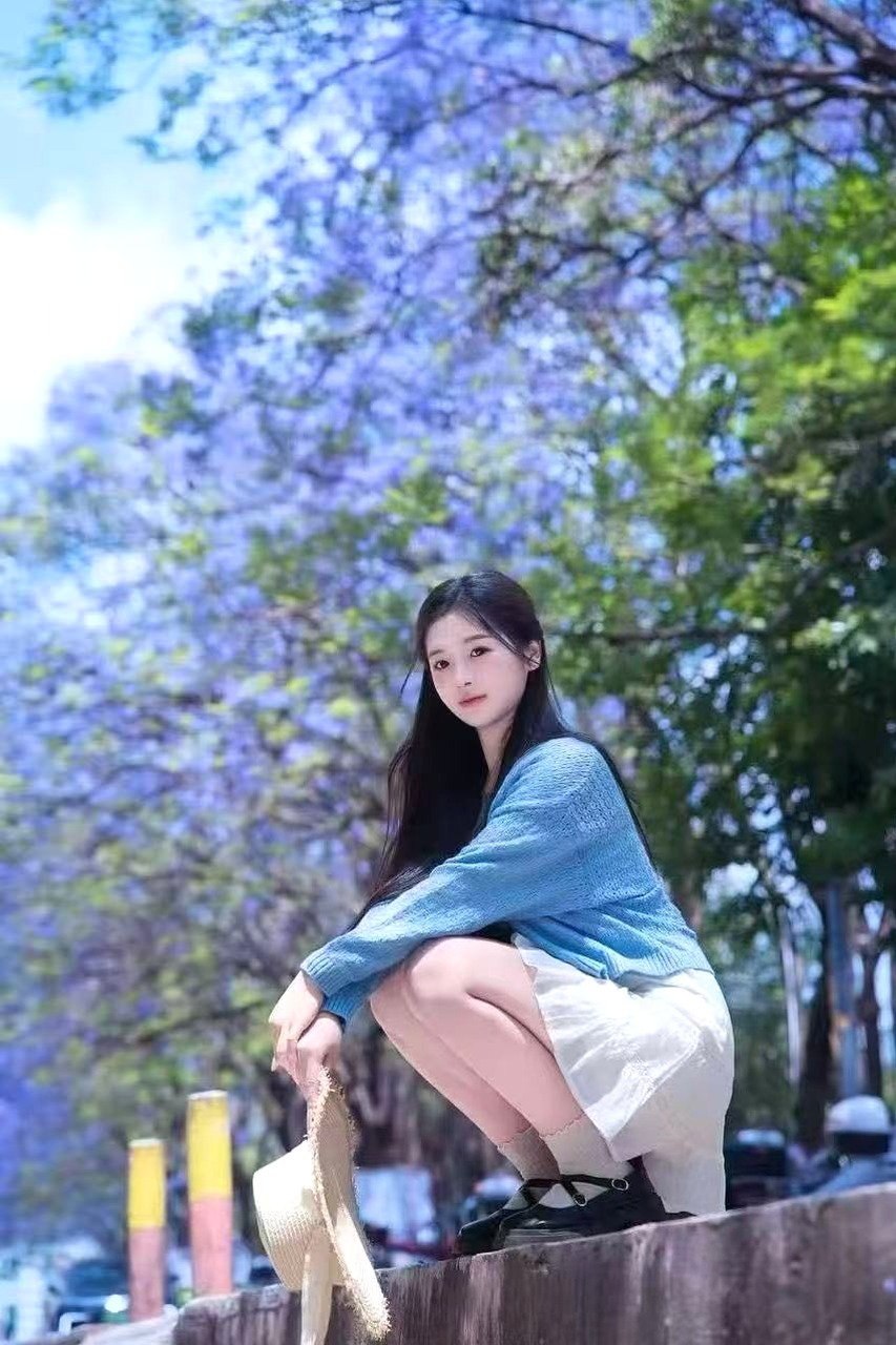 YC083