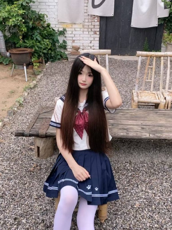 F128