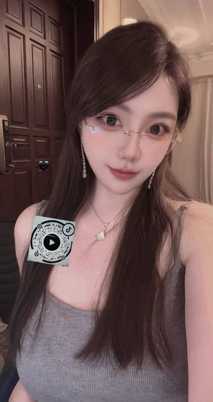 佳佳