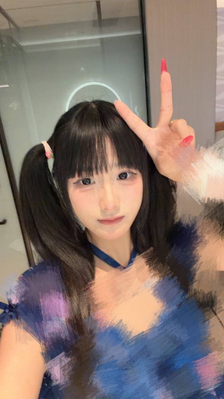 伊伊
