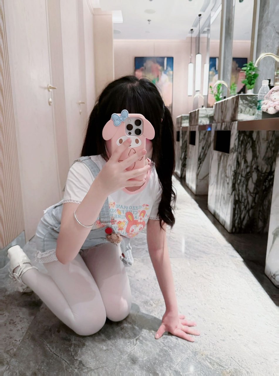 伊伊