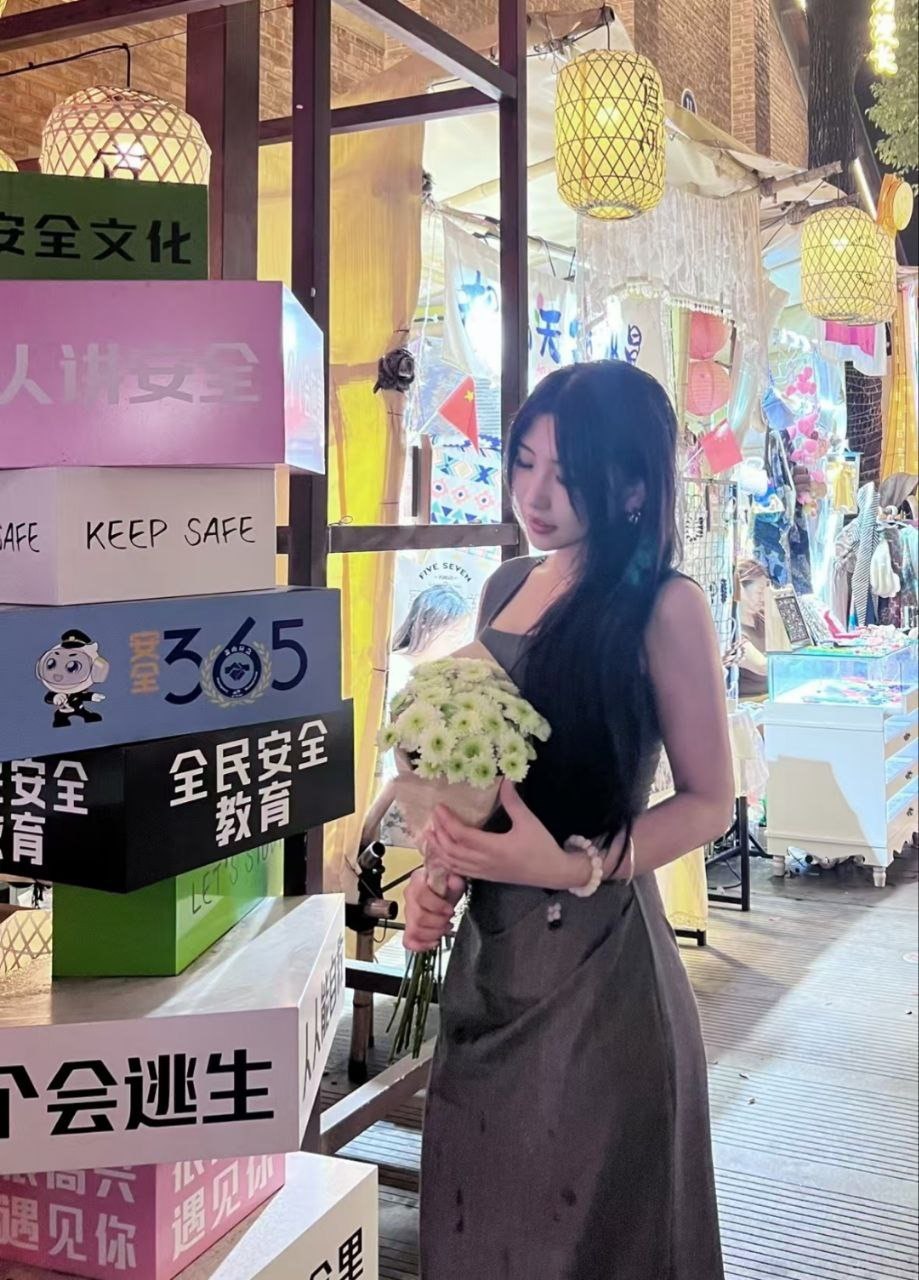 YC043