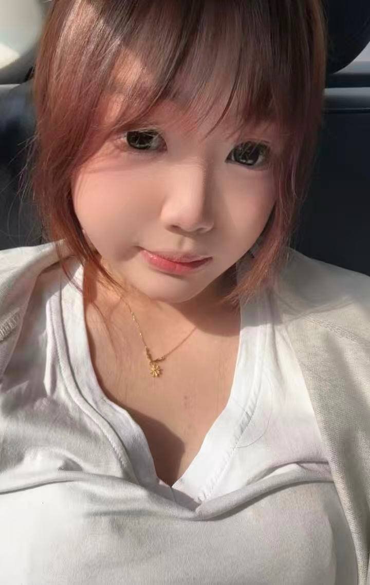 柒柒