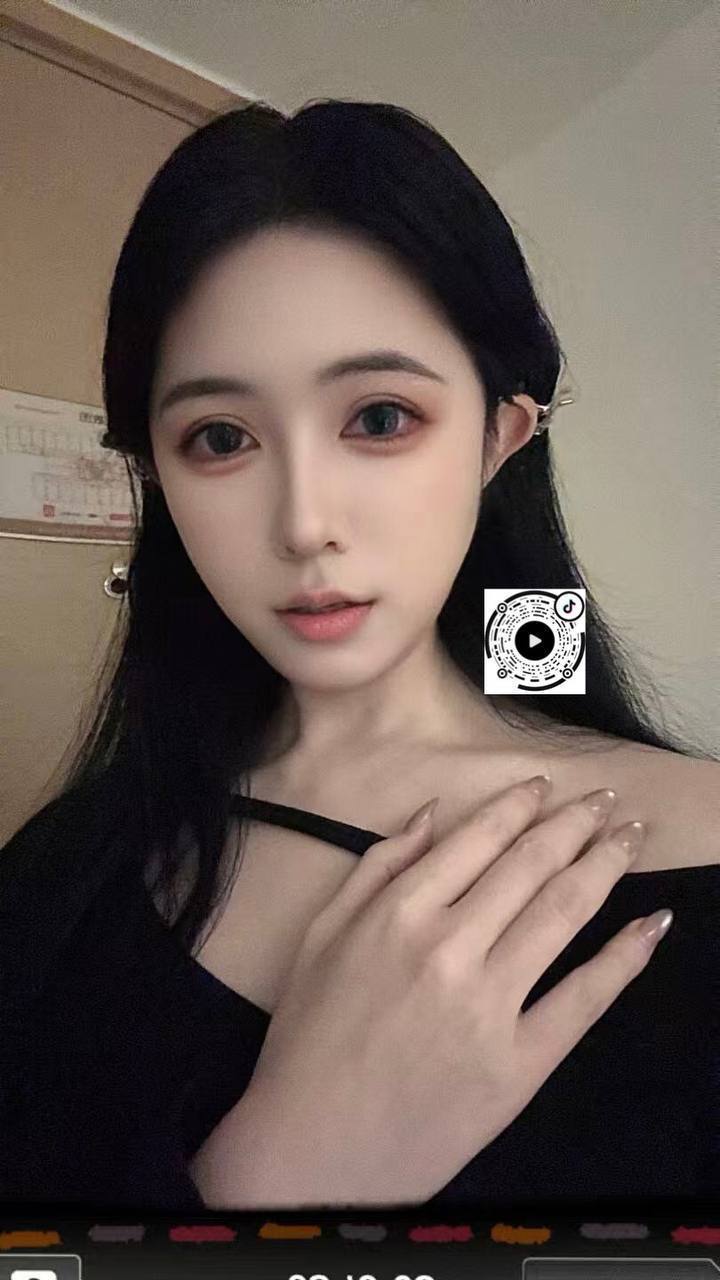 呆呆 X