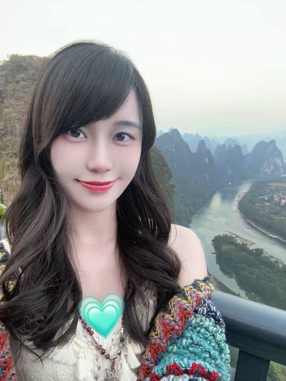 思思