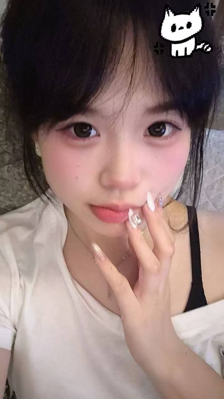 七七